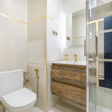 Pour 4 - Balcon Vue Apartment *